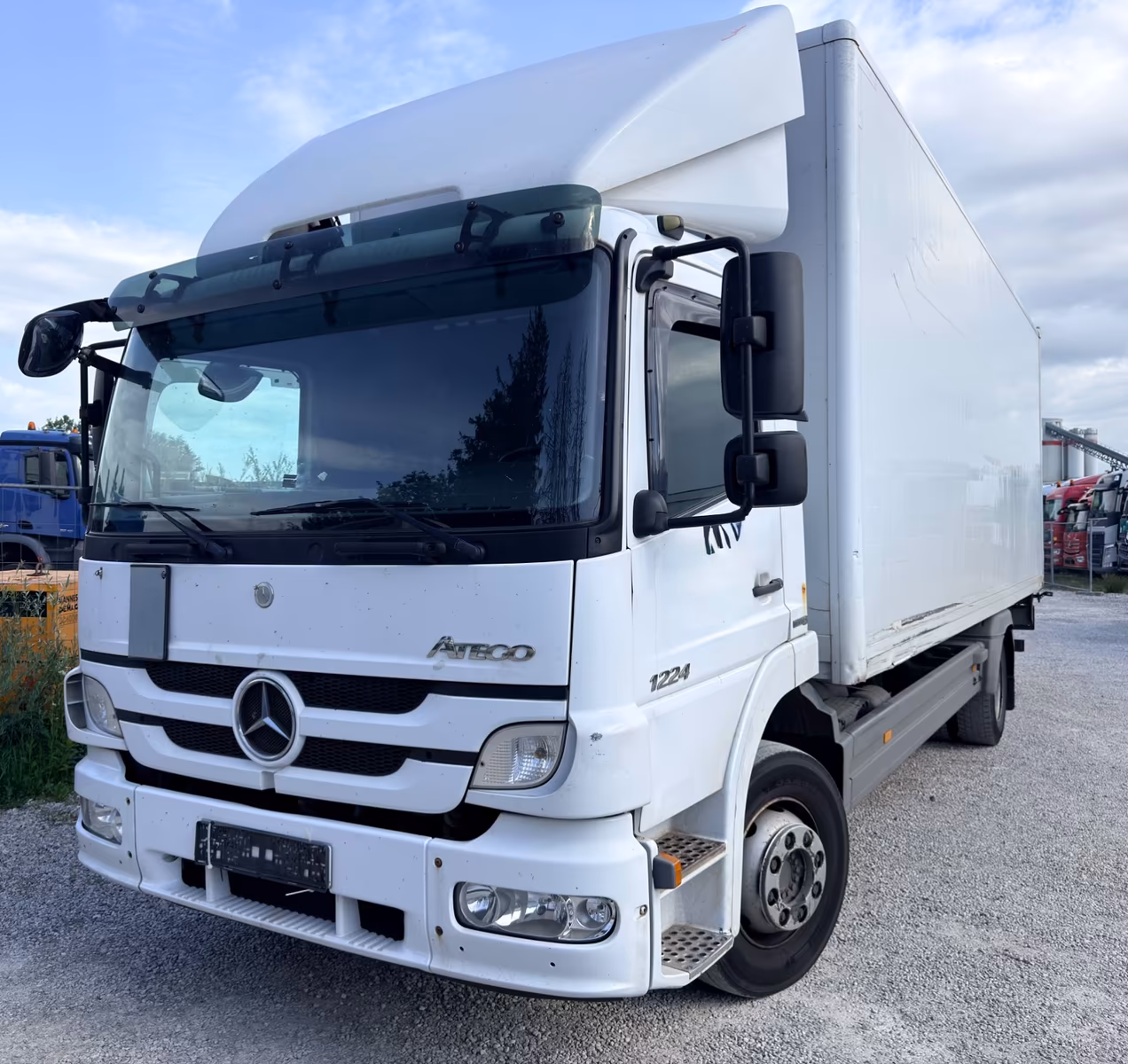 Mercedes-Benz Atego 1224 6-Zyl. OM 906 LA