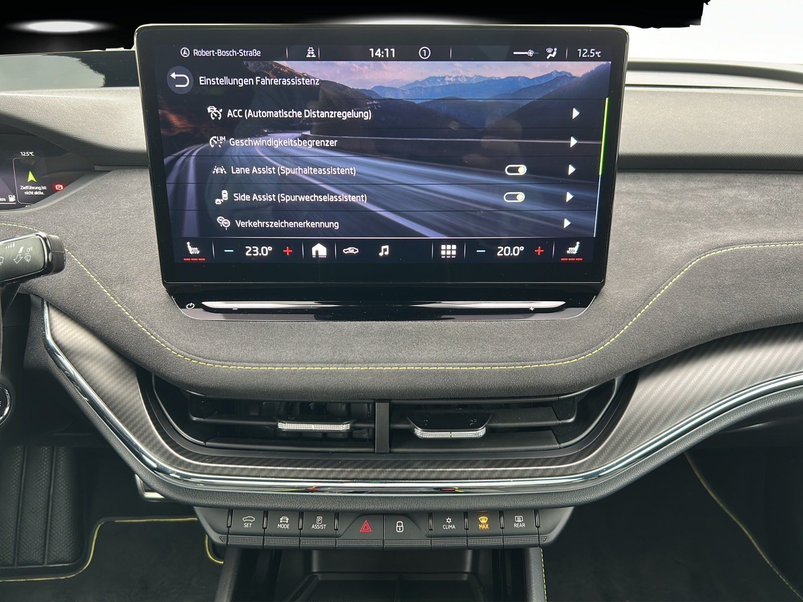 Fahrzeugabbildung SKODA Enyaq Coupé RS Lounge/AHK/PANO/KAMERA/WÄRMEPUMPE