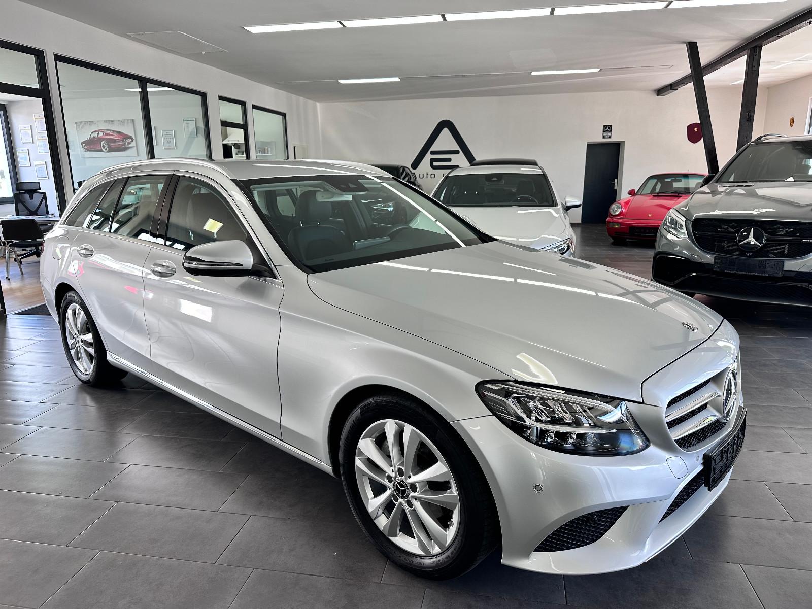Mercedes-Benz C 180 T-Mod. Navi/LED/Kamera/Totw./Spurh.