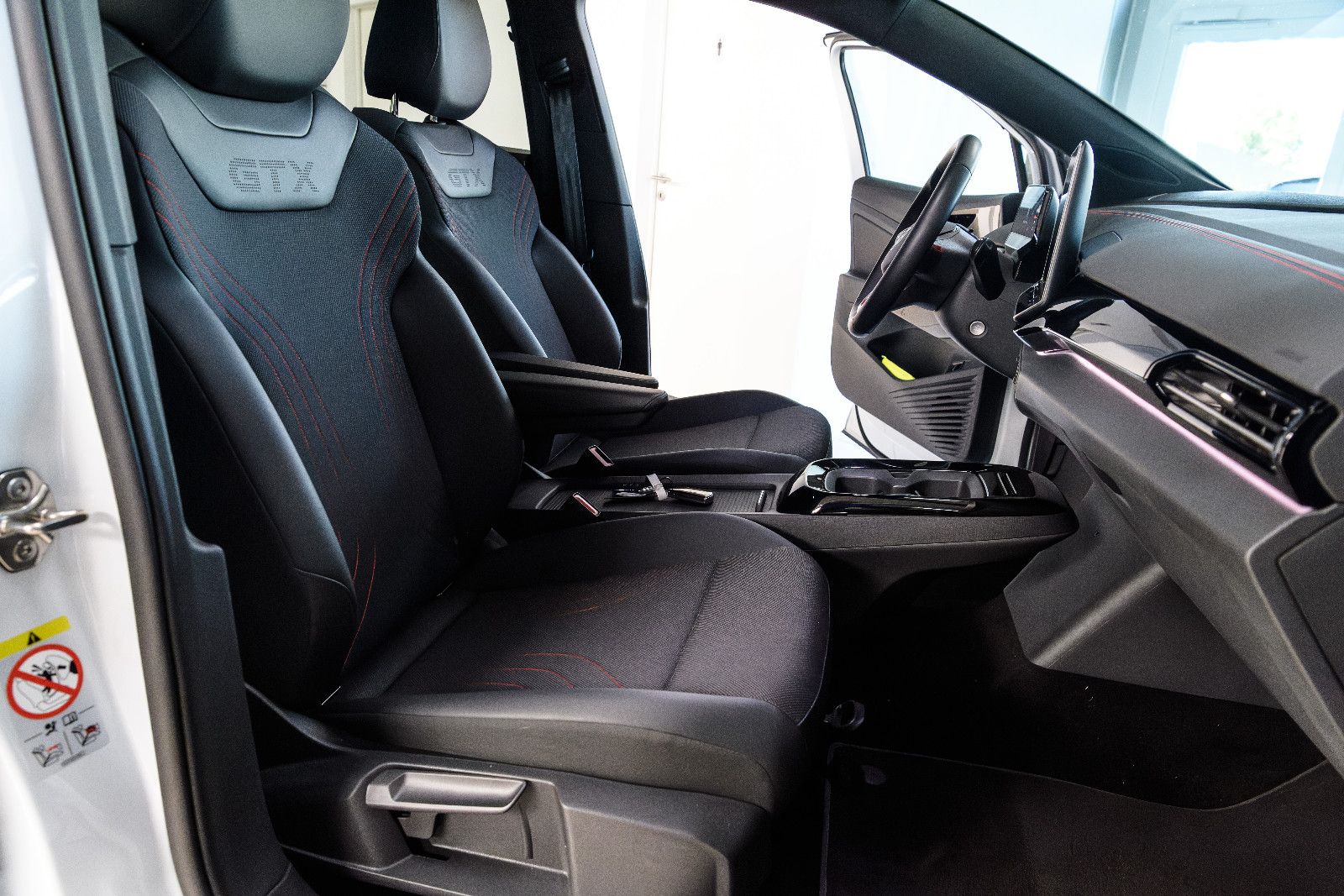 Fahrzeugabbildung Volkswagen ID.4 GTX 4Motion IQ-LED+360°KAM+E-HECK+WÄPU+APP