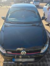 Volkswagen VW V 1.8 GTI - Volkswagen Golf mit Benzin-Antrieb: Kleinwagen, 1.8