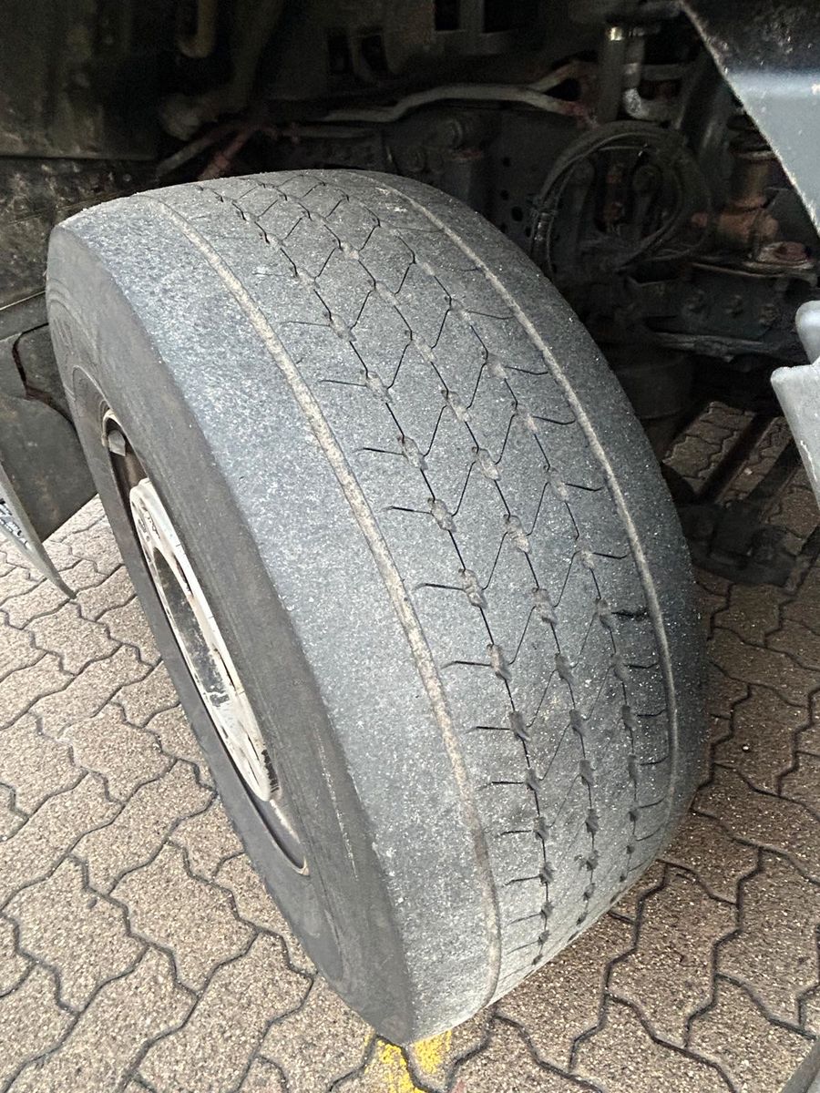 Fahrzeugabbildung Mercedes-Benz ANTOS 1840 L