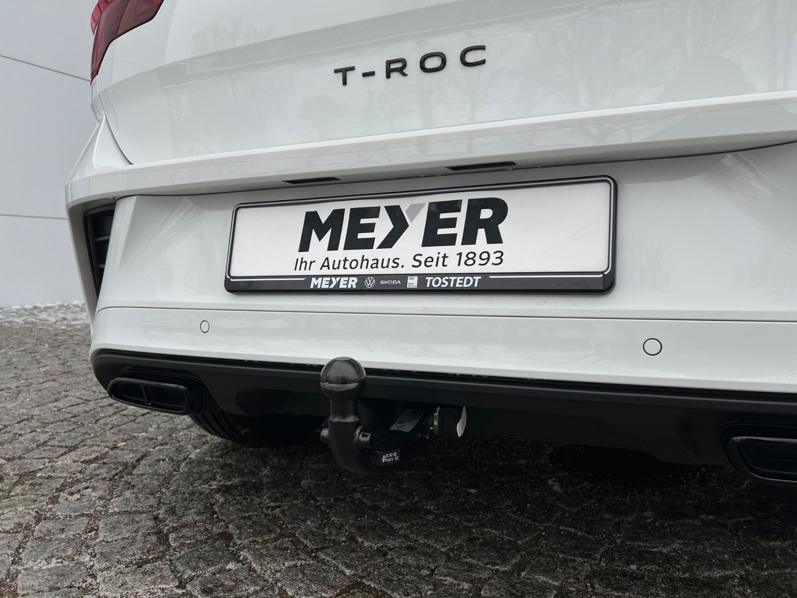 Fahrzeugabbildung Volkswagen T-Roc Cabriolet R-Line 1.5 TSI DSG *AHK, LED, Bl