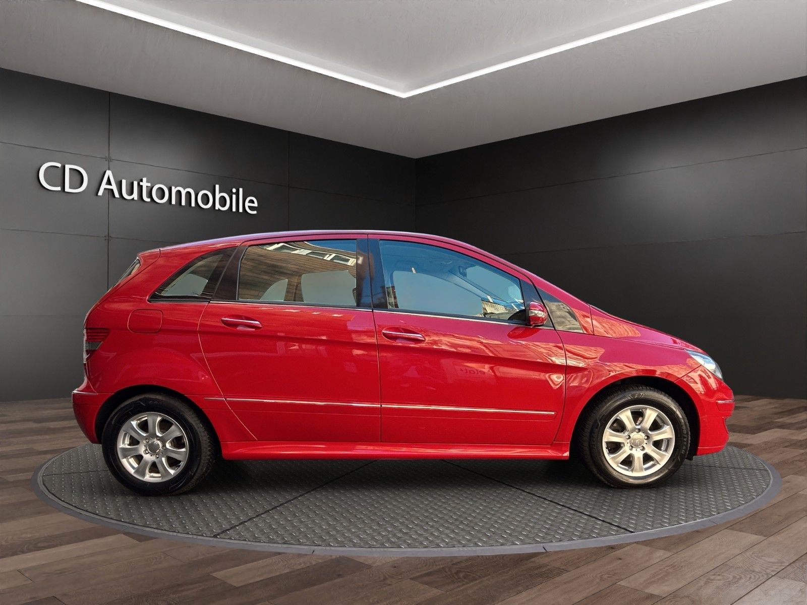 Fahrzeugabbildung Mercedes-Benz B 150 Klima/1Hand/AHK/