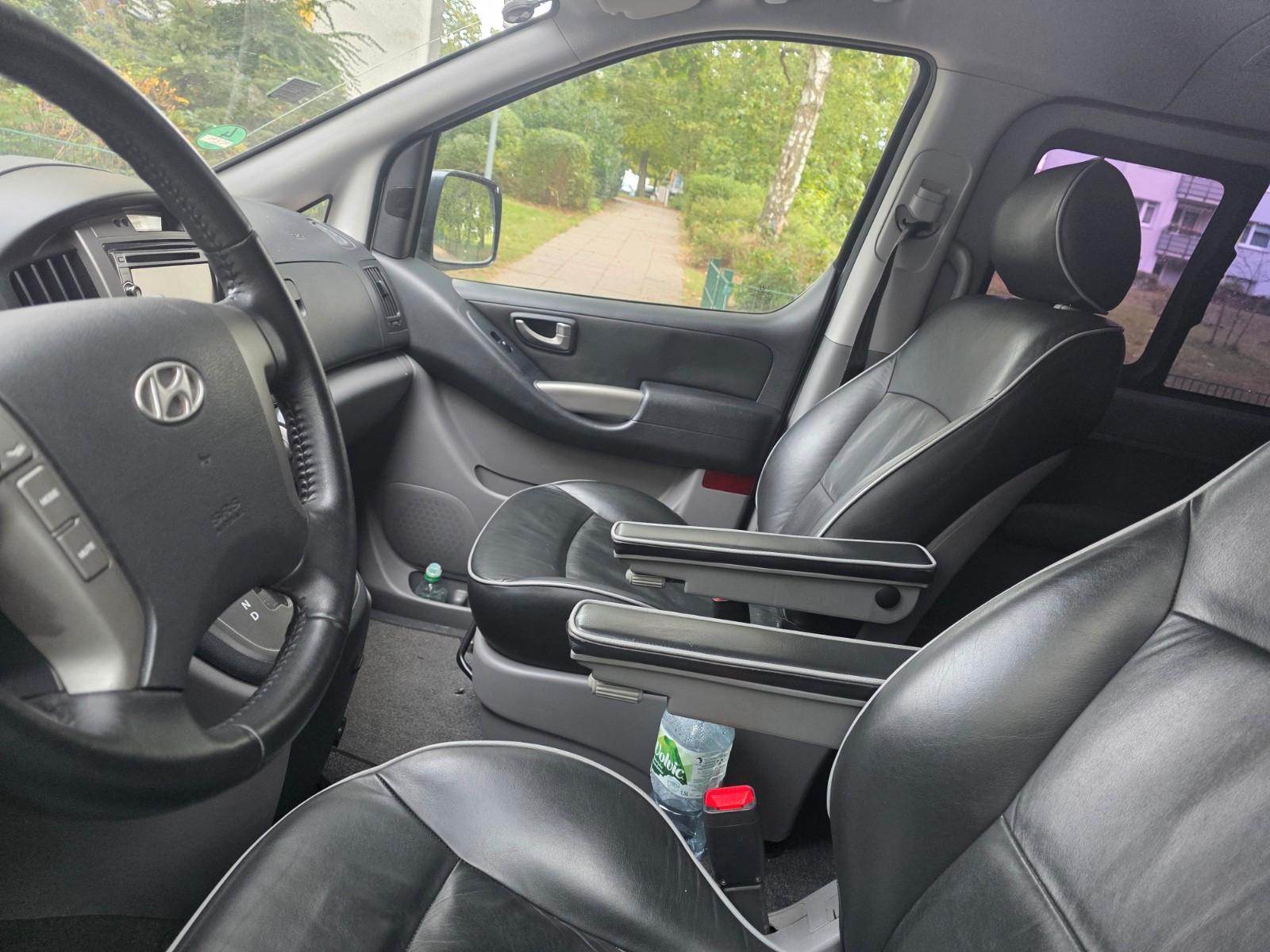Hyundai H-1 8sitzer Automatik