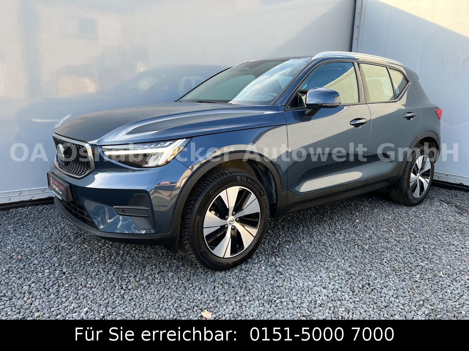 Volvo XC40 Core B4 163PS Automatik Kamera Navi SHZ ACC