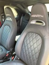 Abarth 695C 1.4 T-Jet 16V 695C - - Abarth 695C aus 2024