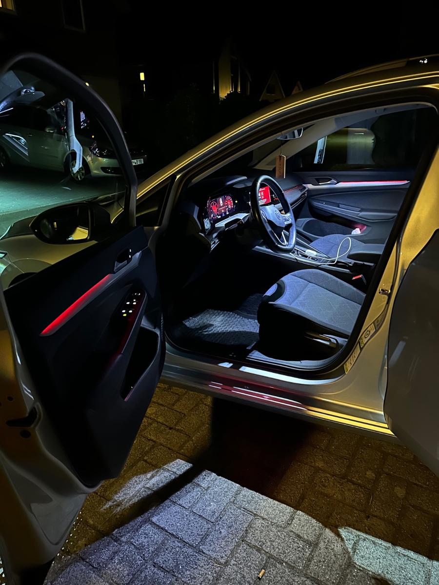 Volkswagen Golf 8 2.0 ACC Standhzg Sitzhzg hinten CarPla, миниатюра 14