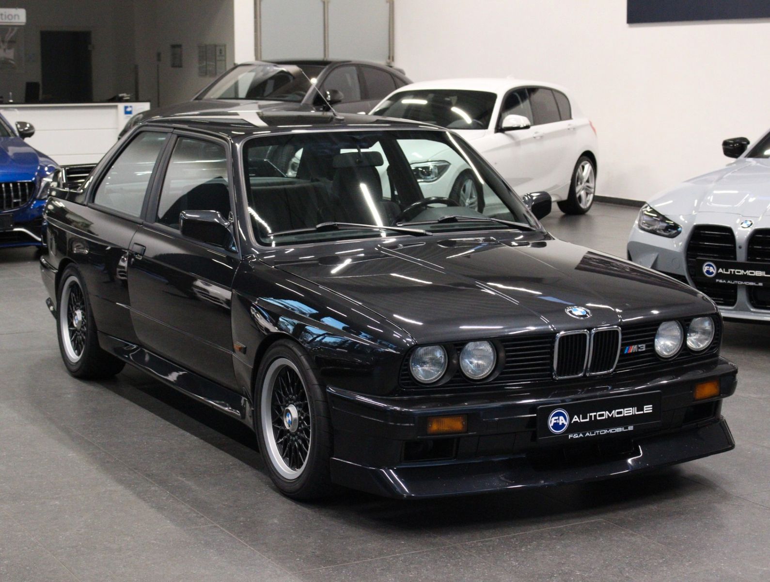 Fahrzeugabbildung BMW M3 2.3 S14 Carbon-Airbox+H-Kennz.+16" BBS