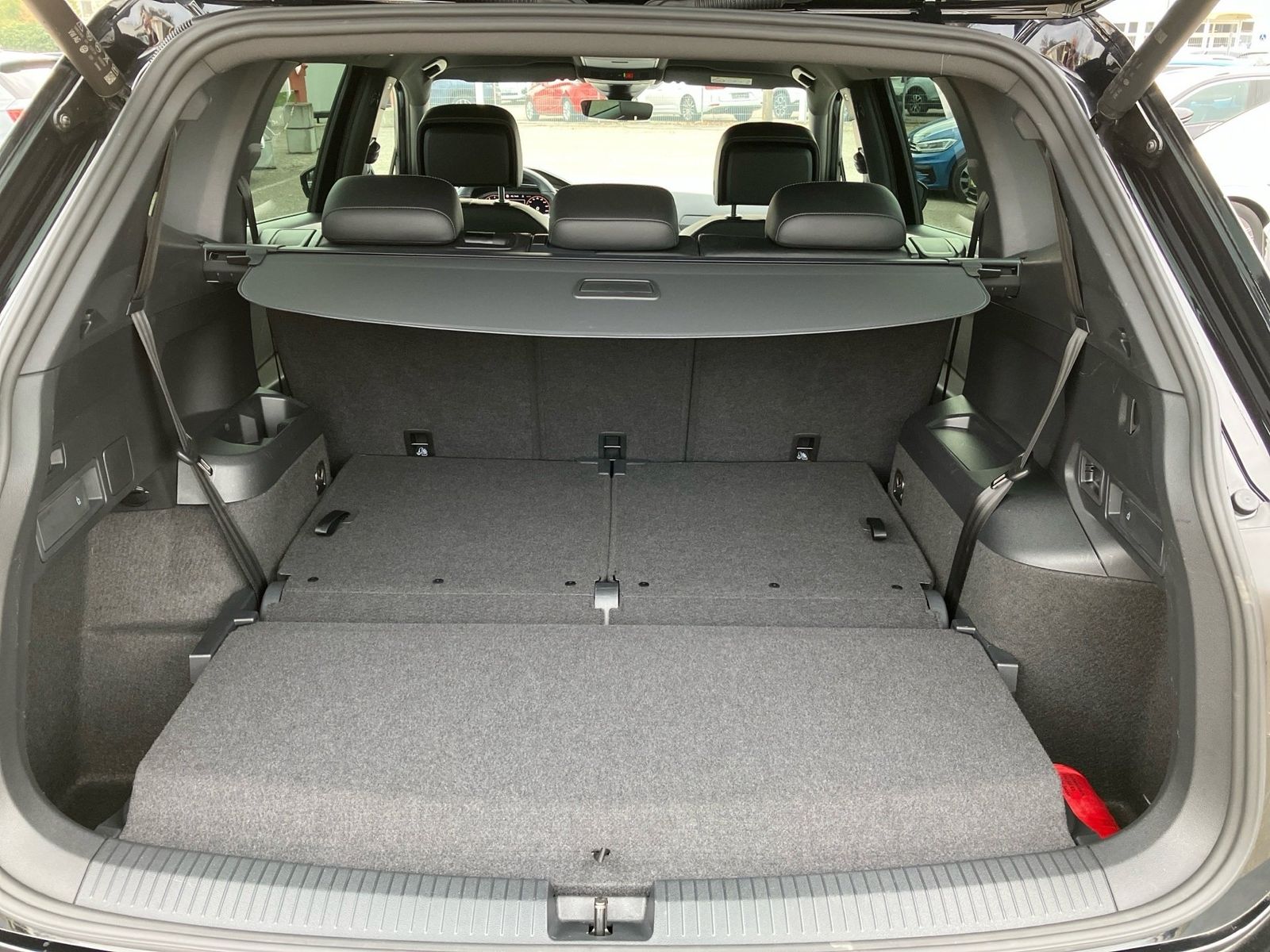 Volkswagen Tiguan Allspace - Bild 8