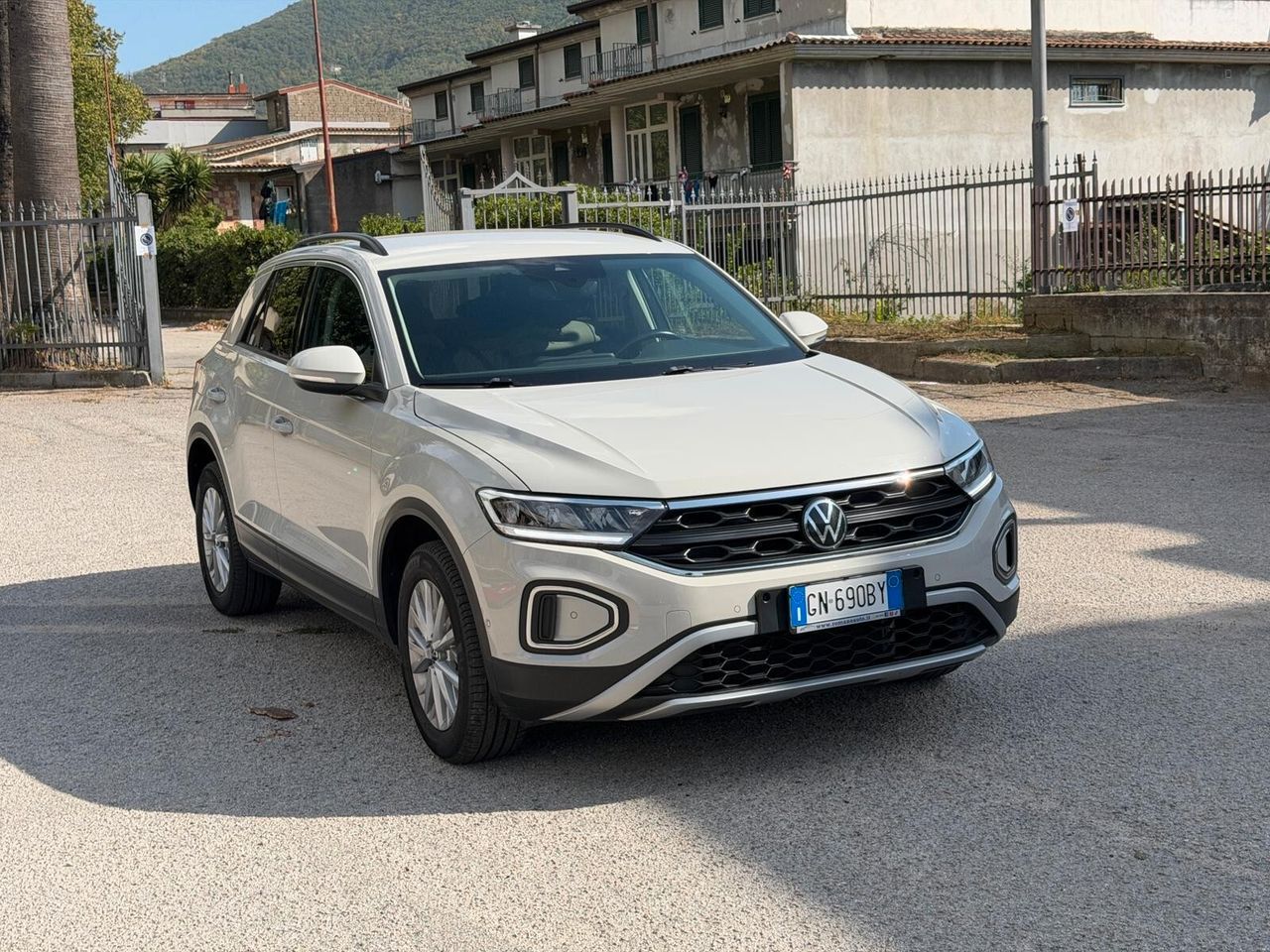 Other Volkswagen T-Roc 1.0 TSI Life