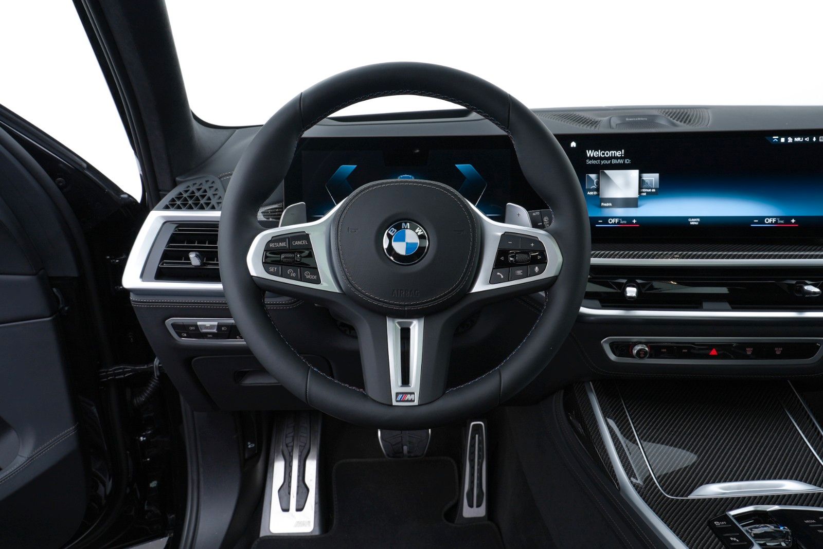 Fahrzeugabbildung BMW X7 M60i EXCLUSIVE/B&W/MSPORT/FULL/CARBON/MY23