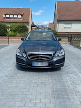 Mercedes-Benz Mercedes E-220CDI mit Motorschaden - Mercedes-Benz Motorschaden