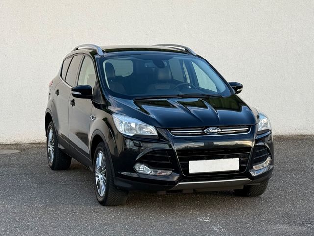 Ford Kuga 2.0 TDCI 4x4 Titanium/KEYLESS GO/LEDER/SHZ/