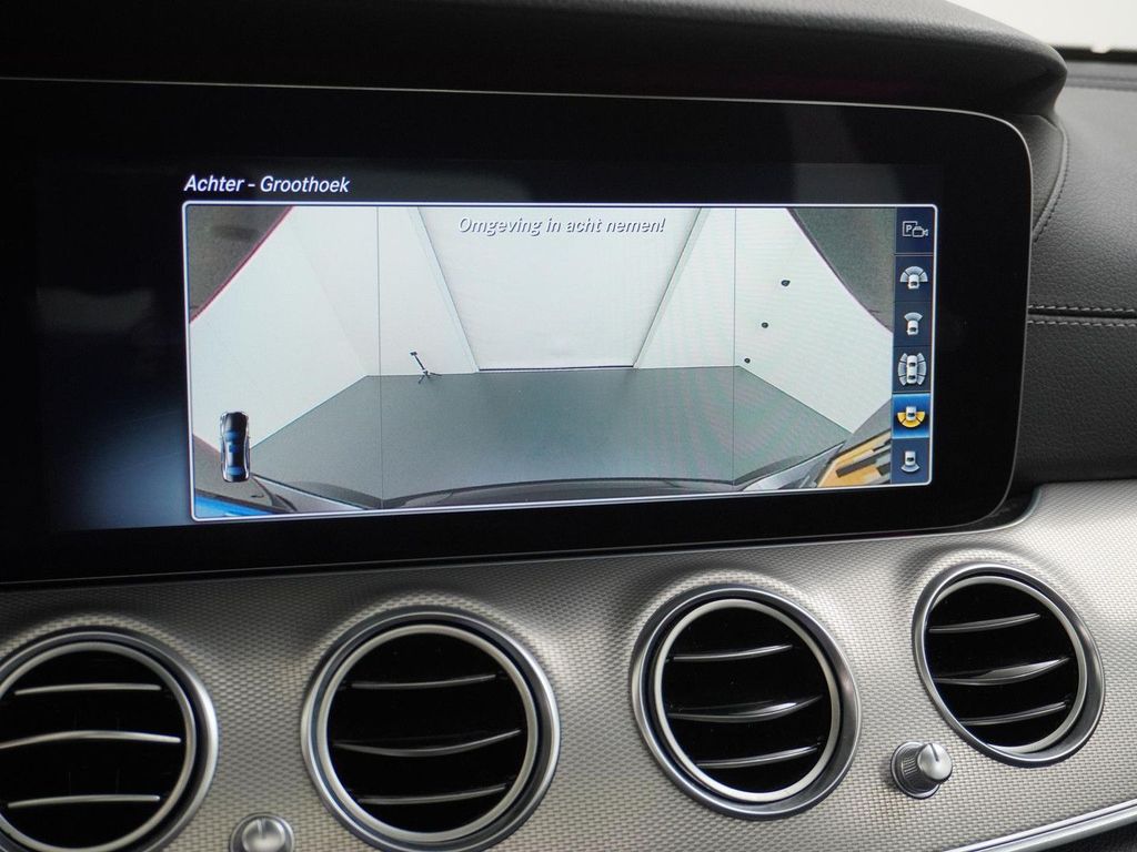 Mercedes-Benz E 400 4Matic Premium Plus AMG Styling Schiebedac