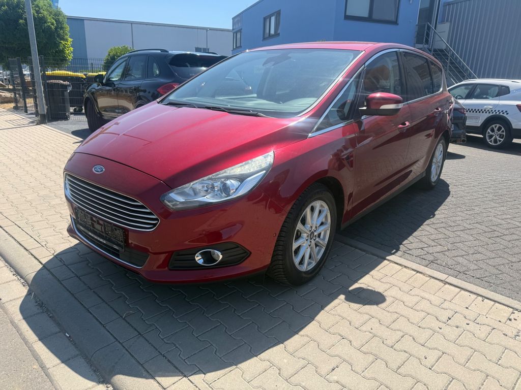 Image of Ford S-Max