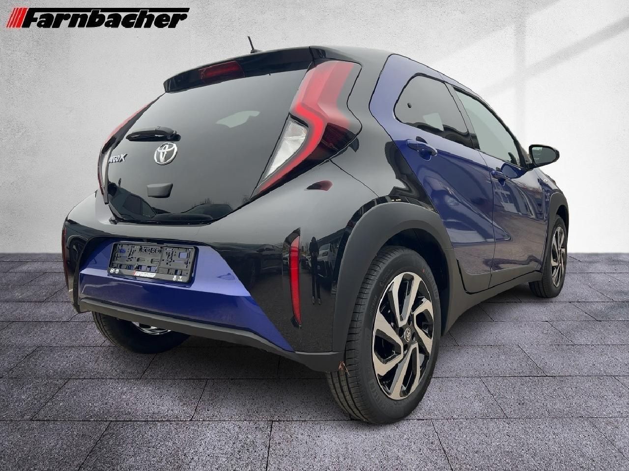 Fahrzeugabbildung Toyota Aygo X 1,0 Teamplayer