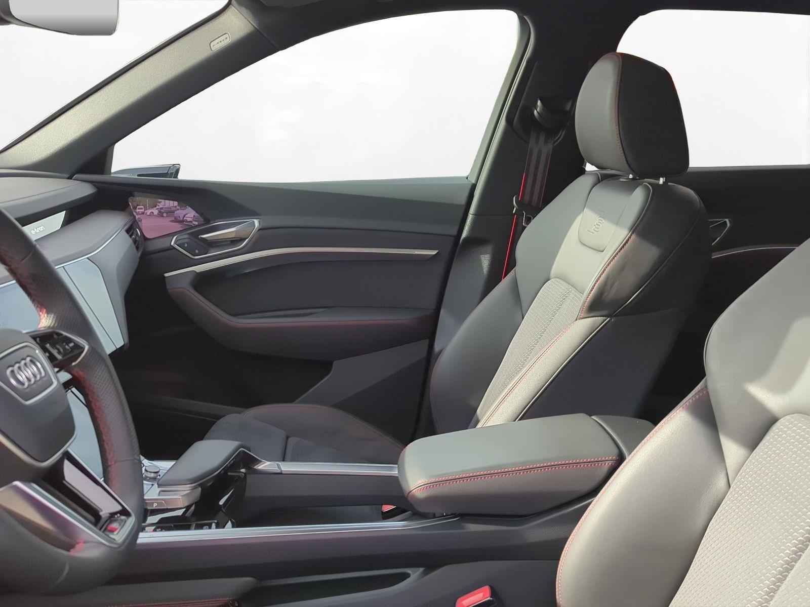 Audi Q8 e-tron 55 quattro s-line Luft Pano