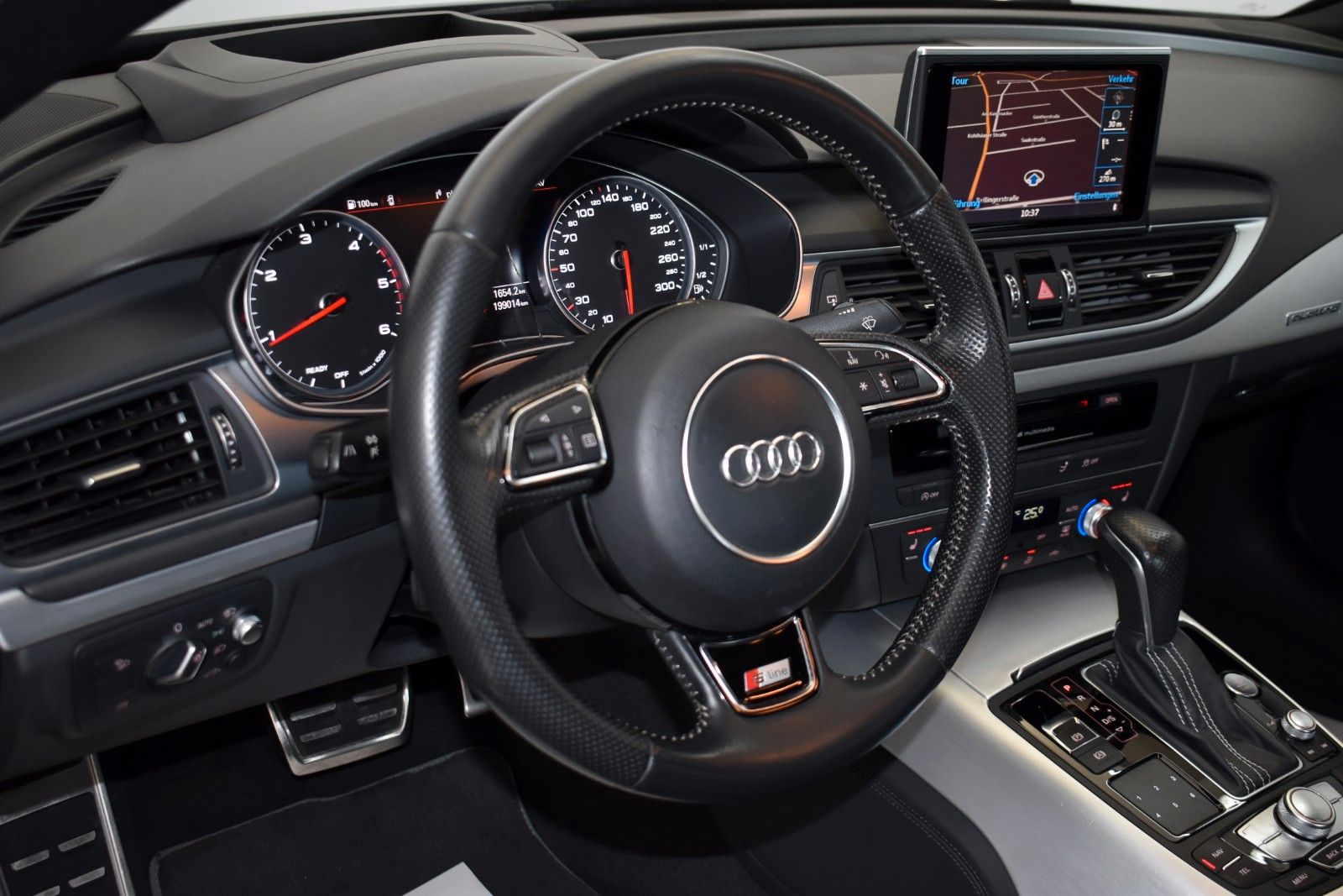 Fahrzeugabbildung Audi A7 SB 3.0 TDI quattro S Line TLeder,Navi,LED,SH