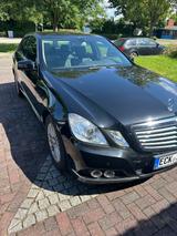 Mercedes-Benz E 220 CDI - Mercedes-Benz 220: Cdi