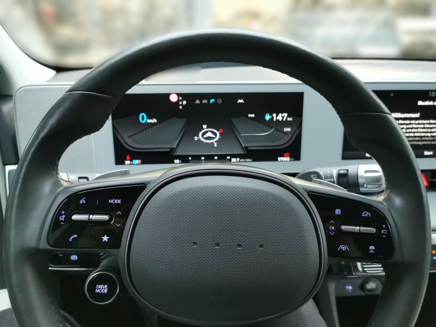 Fahrzeugabbildung Hyundai IONIQ 5 Uniq Elektro 4WD 72 Relax-Paket 8x berei
