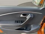 Volkswagen Polo V/SHZ/KLMA/RFK/PDC/PD/UVM.. - Volkswagen Polo: R