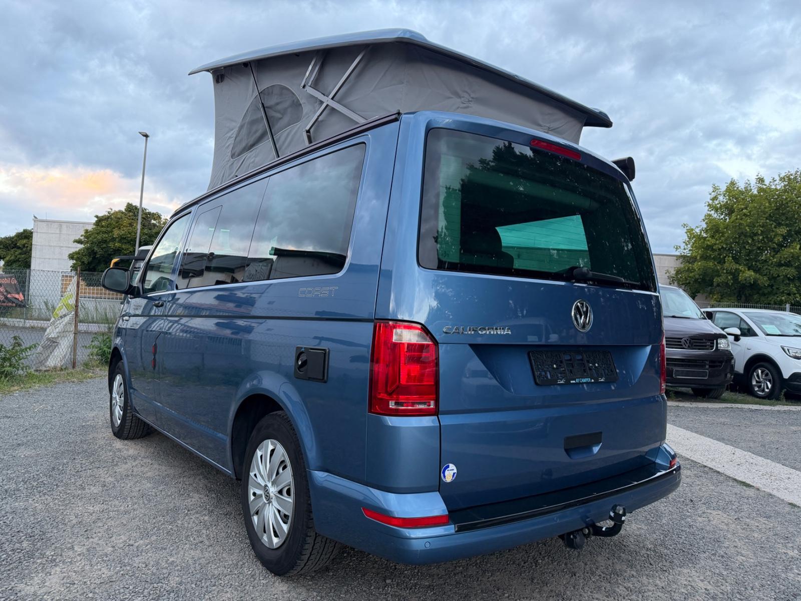 Volkswagen T6 California Coast/DSG/Küche/AHK/Navi/1Hand
