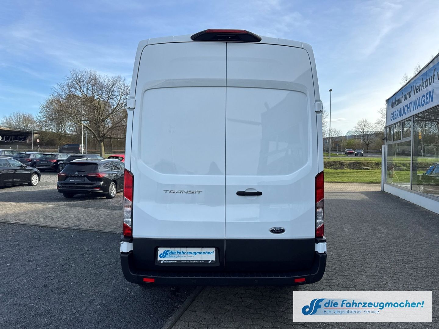 Fahrzeugabbildung Ford Transit Kasten 350 L3H3 Trend Rückfahr DAB Totwi