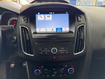 Ford Focus Turnier ST 250PS