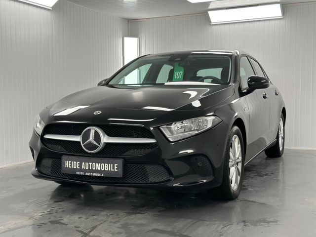 Mercedes-Benz A 250 e Plug in Sitzheizung M Bux Carplay