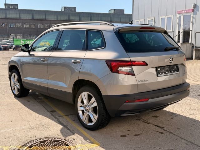 Fahrzeugabbildung SKODA Karoq 1.5 TSI ACT Style Leder+LED+Allwetter*AHK