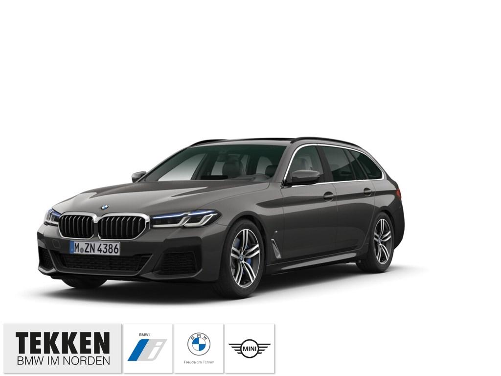 BMW 540 d xDrive M Sport Touring D A Park-Assistent