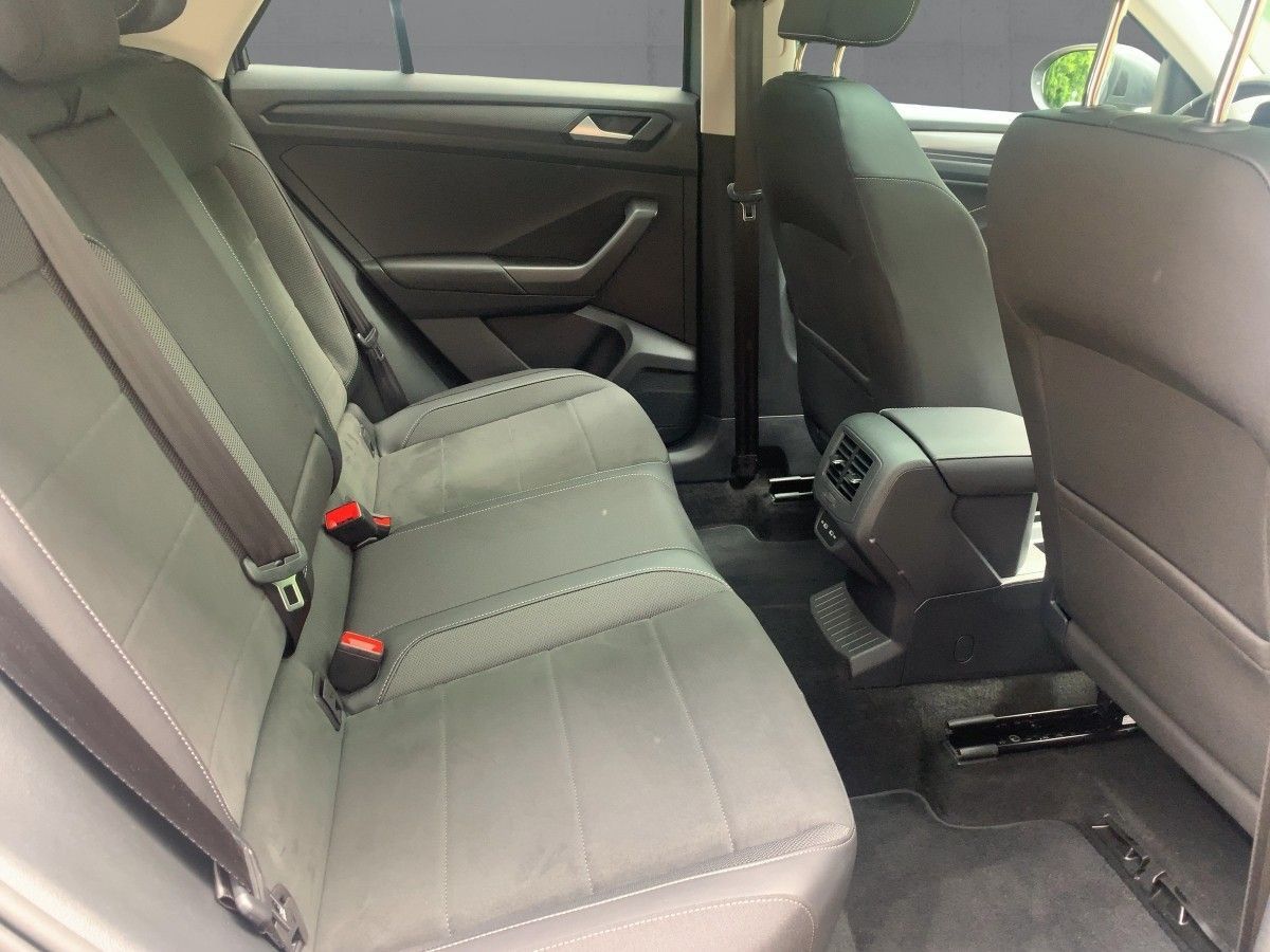 Volkswagen T-Roc - Bild 13