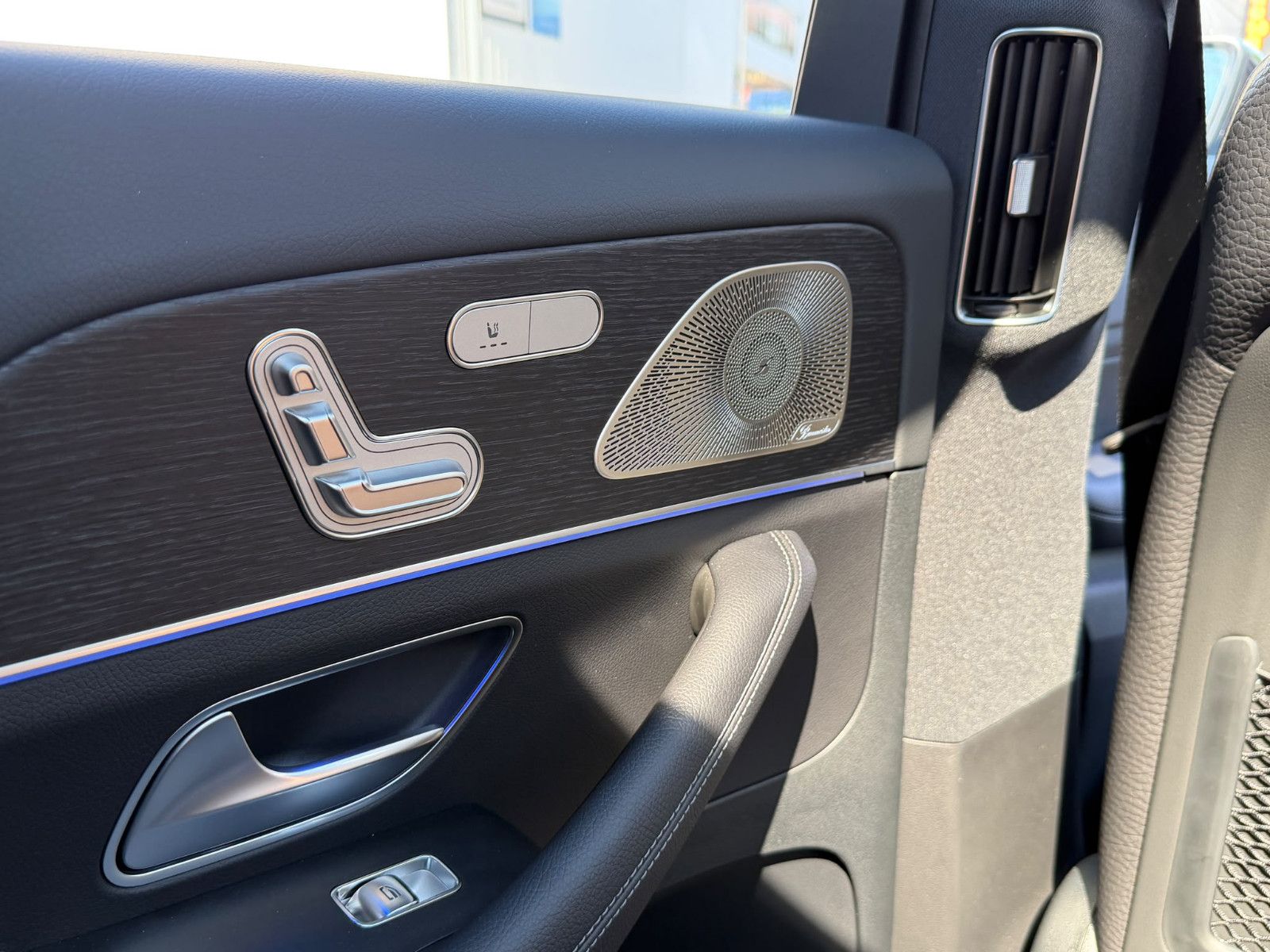 Fahrzeugabbildung Mercedes-Benz GLS 450d 4M AMG 7-Stz. AIRMATIC ACC LED 360° AHK
