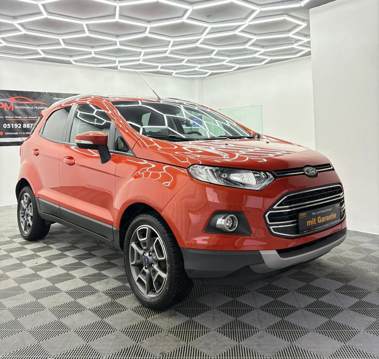 Ford EcoSport Titanium TÜV /AU neu