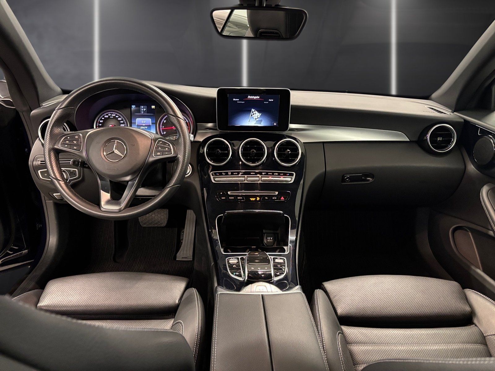 Fahrzeugabbildung Mercedes-Benz C 180 Cabriolet*Kamera*Navi*Totw*Aircap*Airscarf
