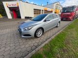 Hyundai i40 1.6 CRDi 100kW Space Plus DCT Space Plus - Hyundai i40 Gebrauchtwagen in Essen