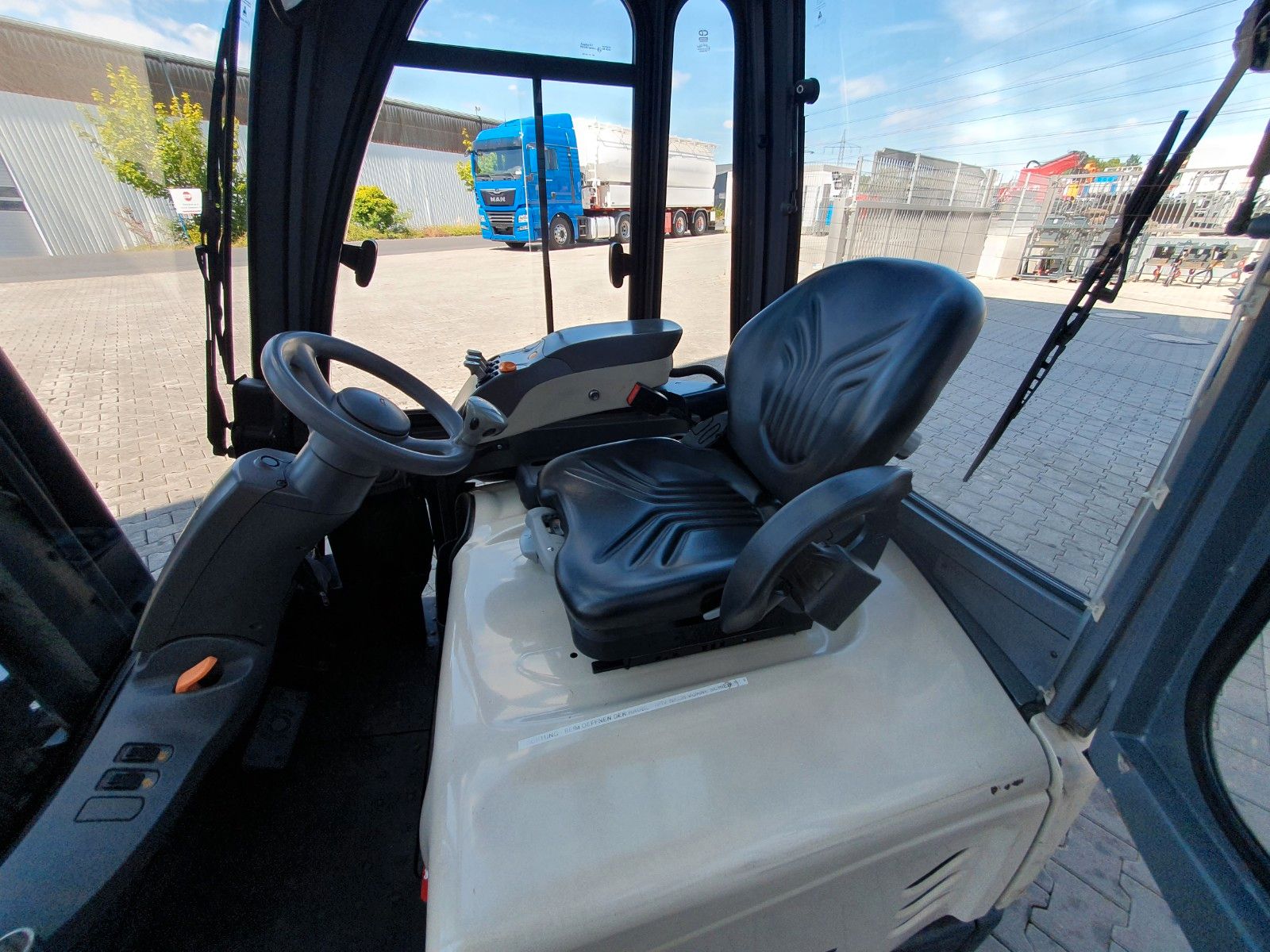 Fahrzeugabbildung Crown SCT6020-1.3 / Triplex 4,3m / 2.658h / 2020