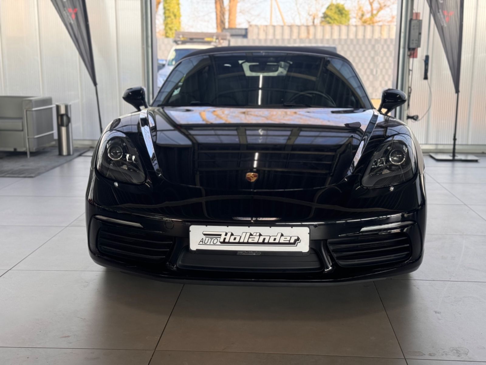 Fahrzeugabbildung Porsche 718 Boxster 2.0 "Bi-Xenon PASM Sport-Auspuff"