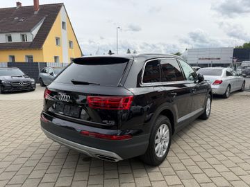 Audi Q7 - 6