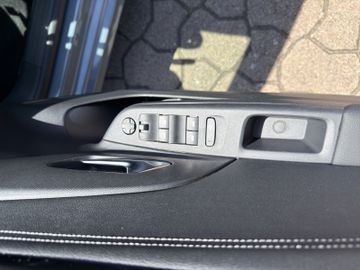 Opel Corsa F GS Turbo 1,2 Carplay+SHZ+PDC+LM+LED