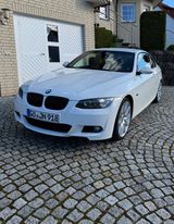 BMW  BMW 320d Coupé E92 | M-Paket - BMW 320 aus 2009: Coupé, 320d
