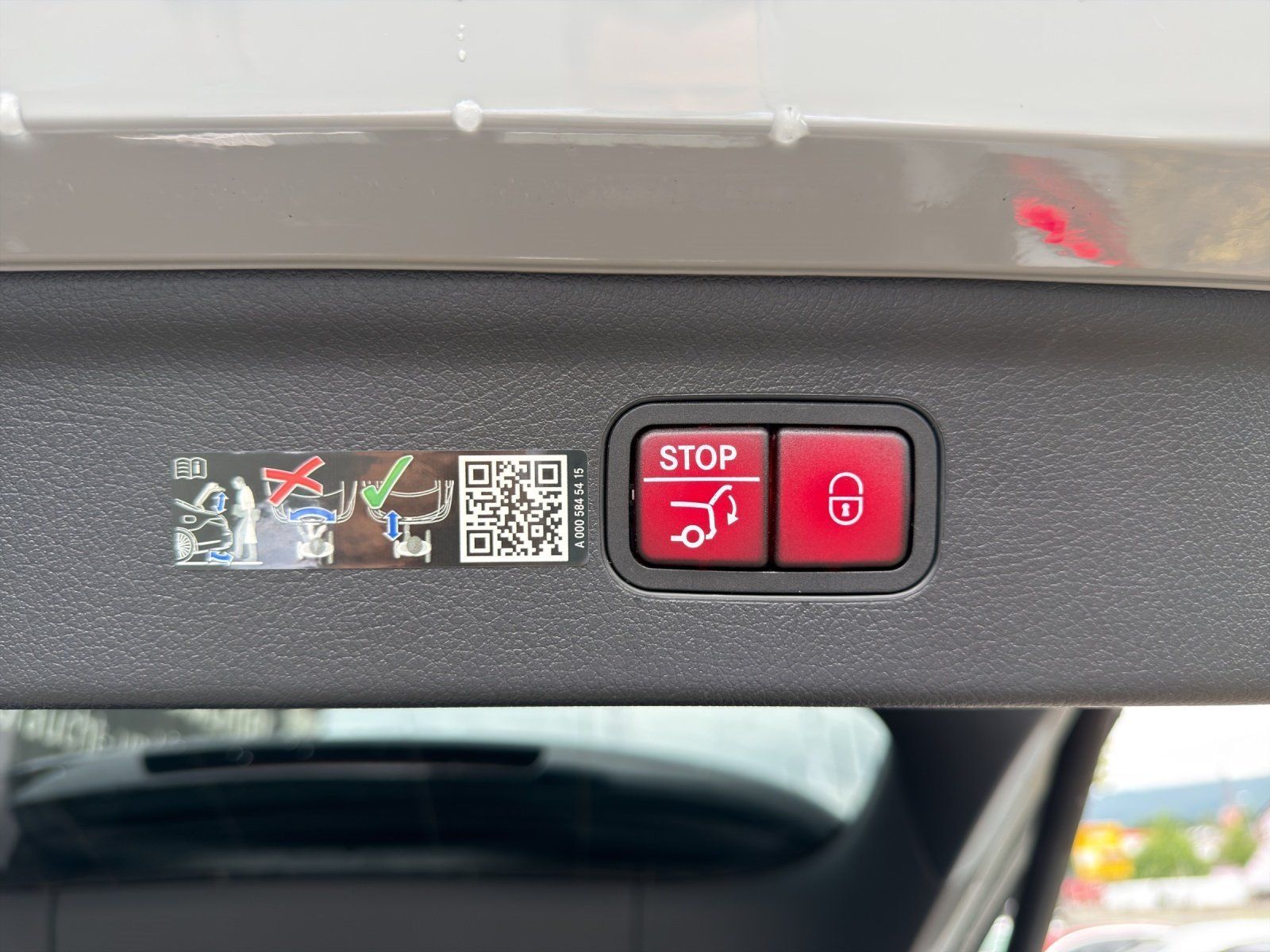 Fahrzeugabbildung Mercedes-Benz EQE500 SUV AMG Prem+ AIRMATIC Masage TV 22kw HUD