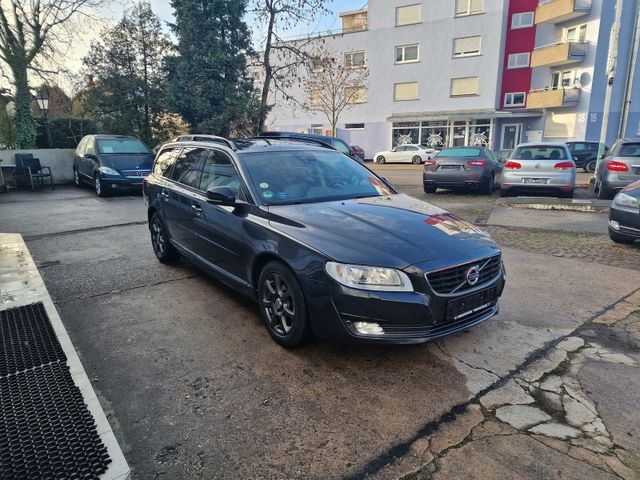 Volvo V70 Linje Svart *Automatik/Leder/Schiebedach*