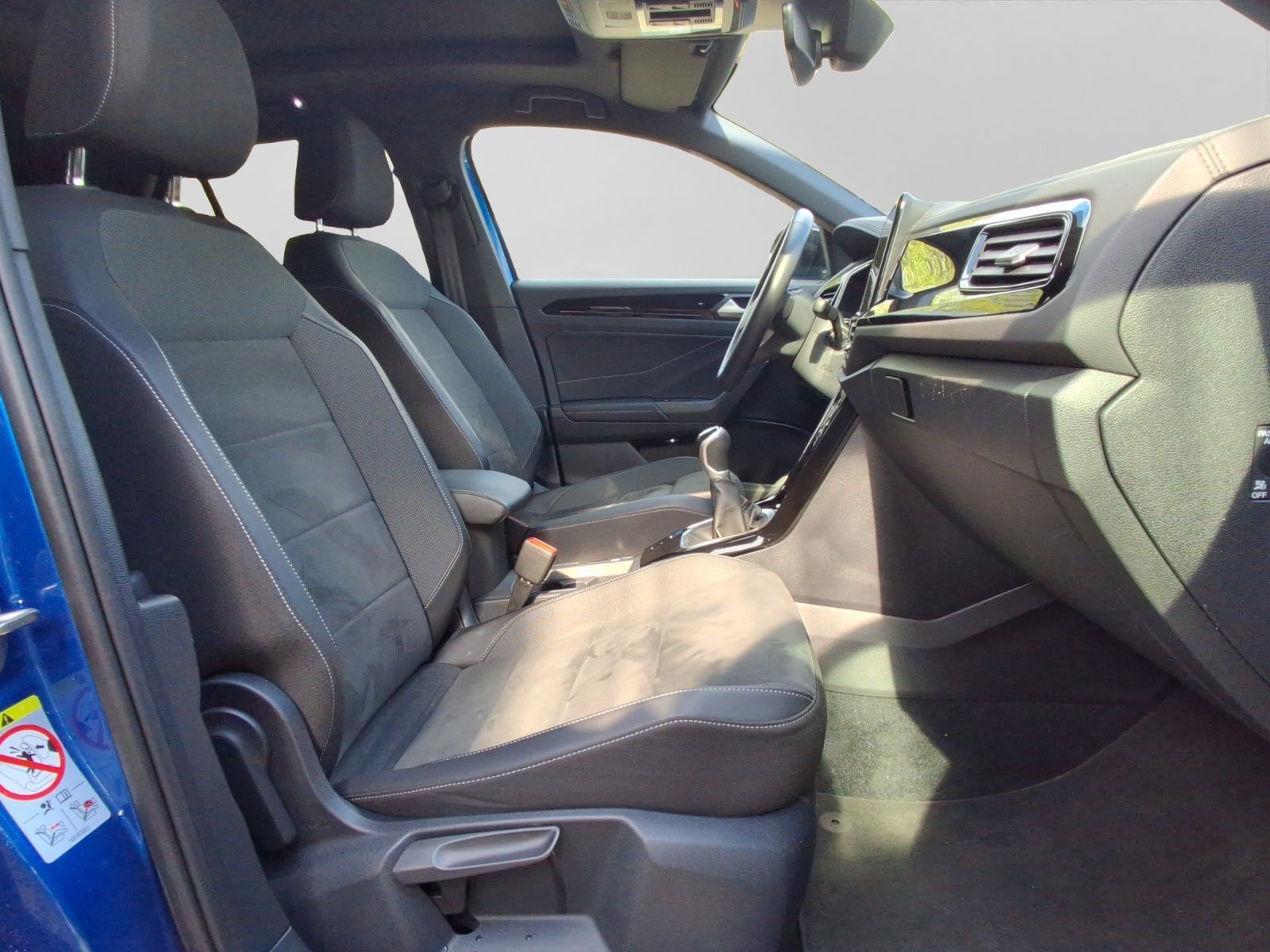 Volkswagen T-Roc 2.0 TDI STYLE PANO LM18 ASSIST EASYOPEN foto 4