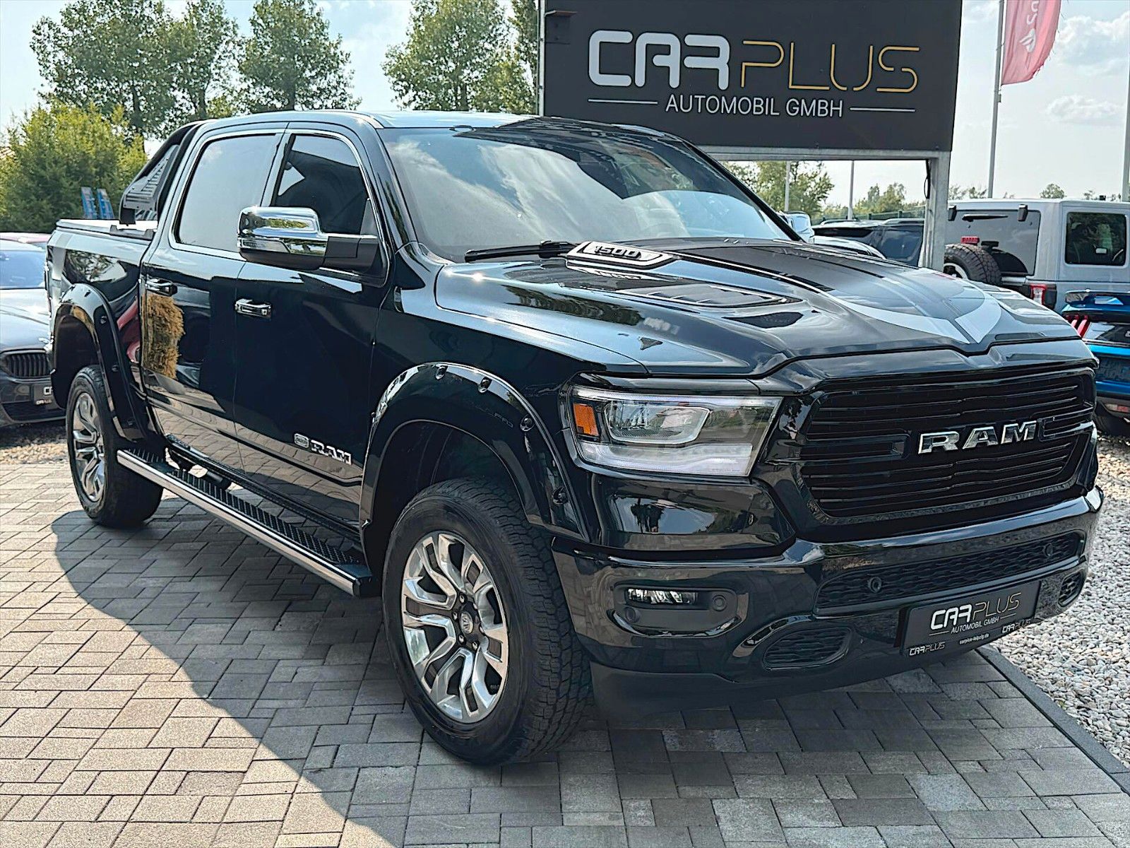 Fahrzeugabbildung Dodge RAM 5.7 V8 HEMI 4x4 LIMITED LONGHORN Edition LED