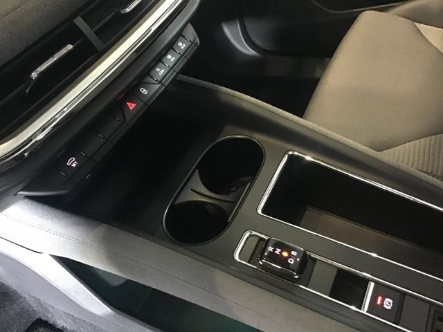 Fahrzeugabbildung Skoda Enyaq 60  Batteriezertifikat ACC/LED/SHZ/1-Hand