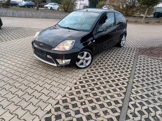 Ford  Fiesta 1.3 benzina Tüv neu