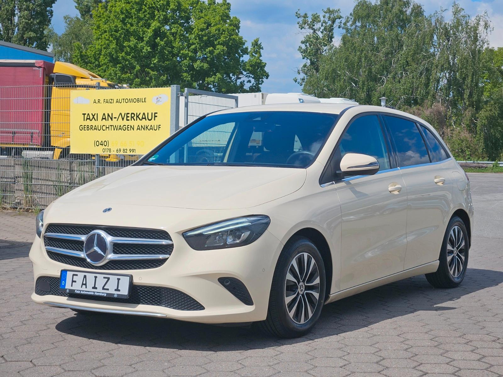 Mercedes-Benz B 180 d TOP-Zustand PDC NAVIGATION Voll-LED