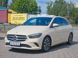 Mercedes-Benz B 180 d TOP-Zustand PDC NAVIGATION Voll-LED - Mercedes-Benz B-Klasse: Taxi